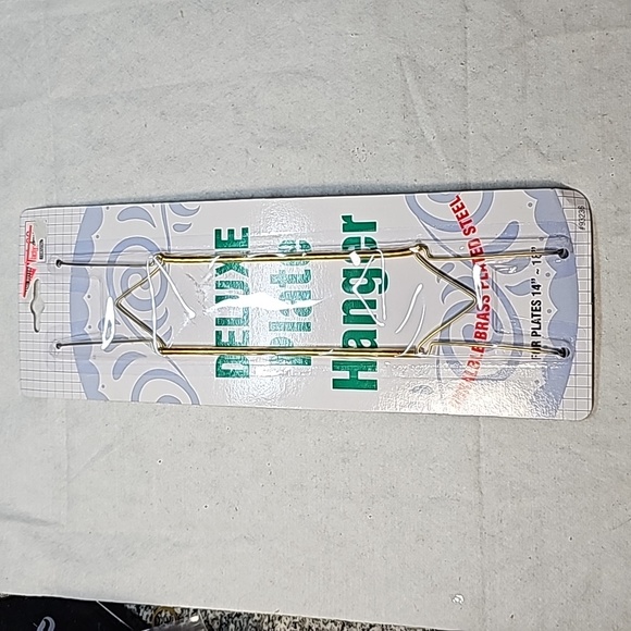 3 for$20💥- 3 Plate Hangers 14"-18" - Picture 2 of 5
